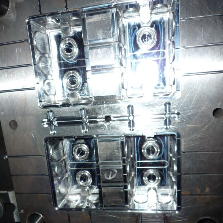 Óvintézkedések műanyag fröccsöntéssel kapcsolatban