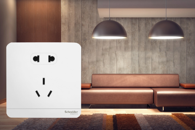 A Midway Switch egy multi-control kapcsoló? Mit csinál a multi-control kapcsoló?